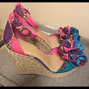 - NWT Gianni Bini size 7.5